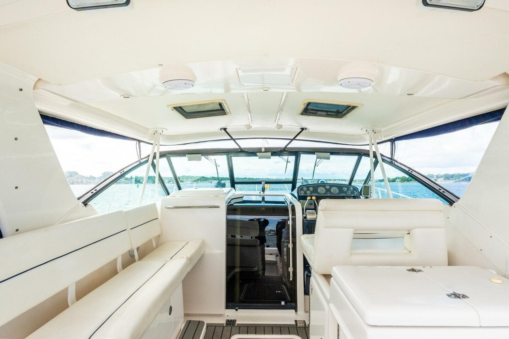 2002 Tiara Yachts 35 Open