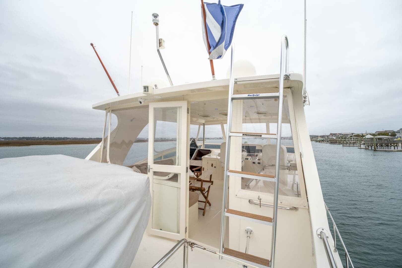 2008 Hampton 630 Pilothouse