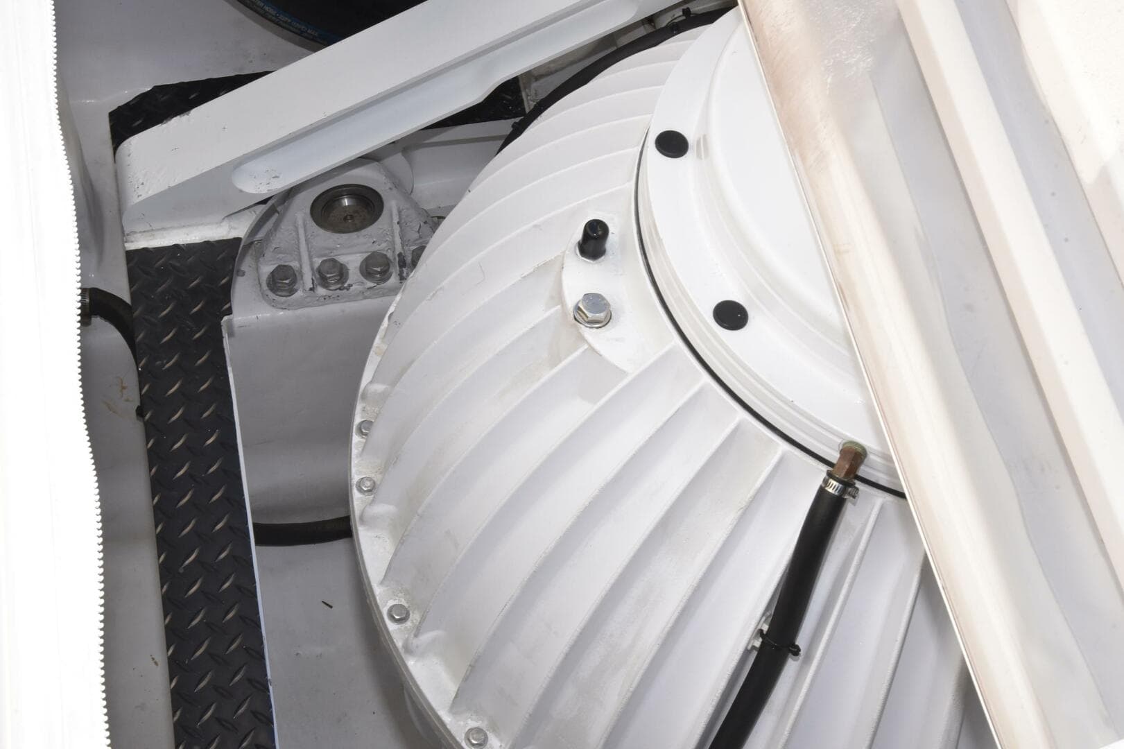 2019 Viking 80 Skybridge