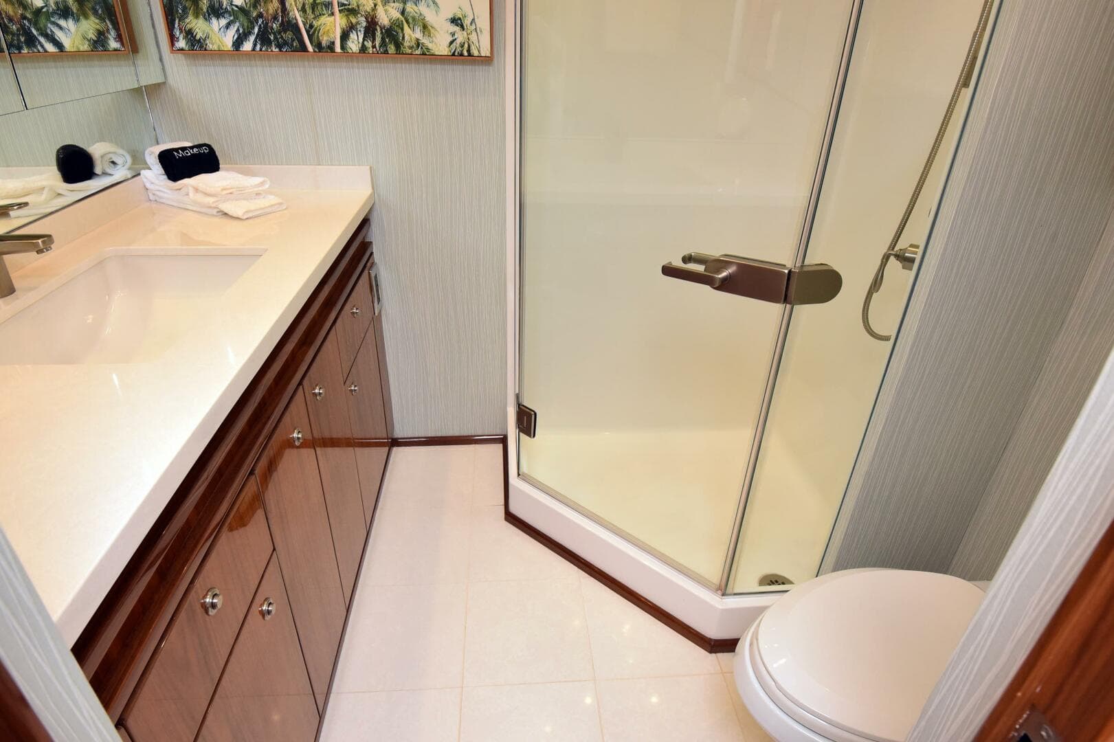 2019 Viking 80 Skybridge - PARTY OF FIVE