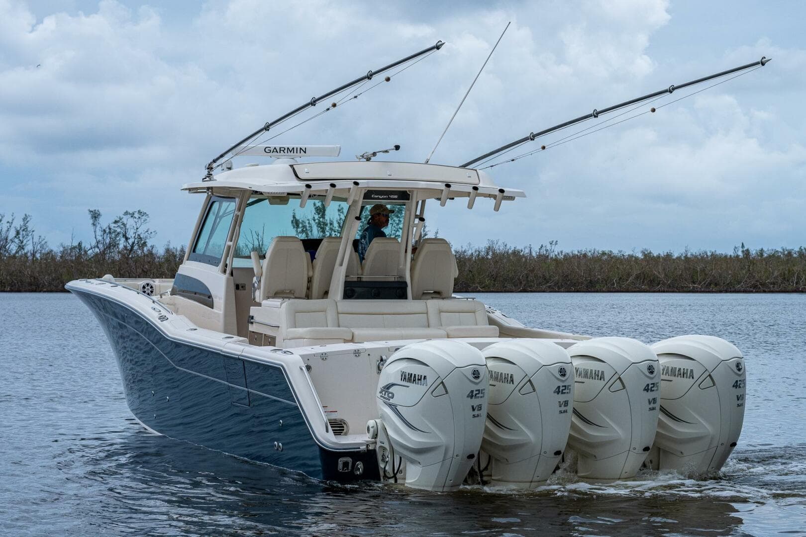 Grady White 45 Pura Vida - Exterior Profile