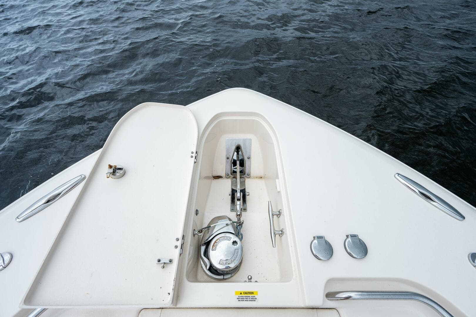 Grady White 45 Pura Vida - Exterior Bow