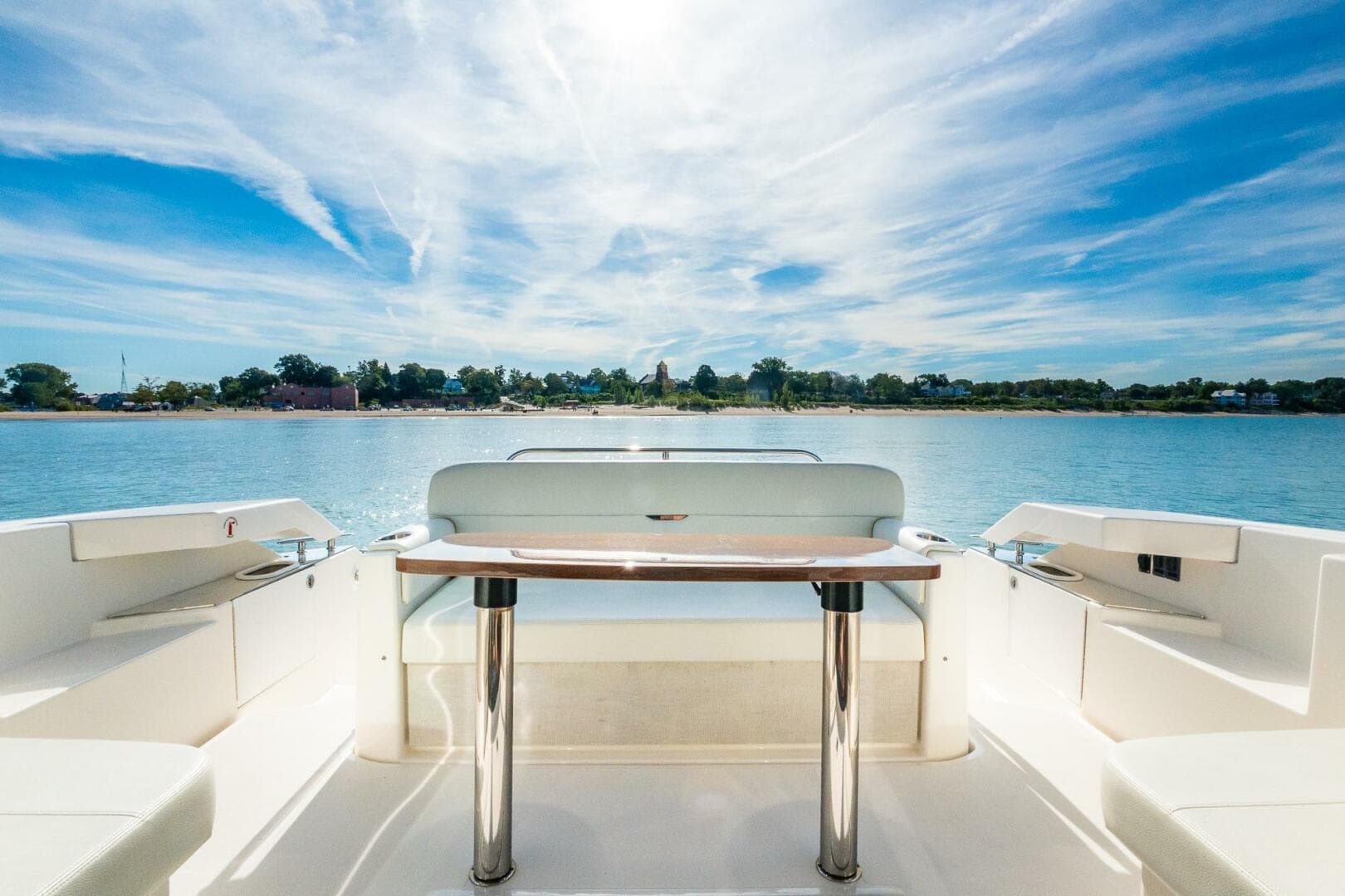 2022 Tiara Yachts 39 Coupe