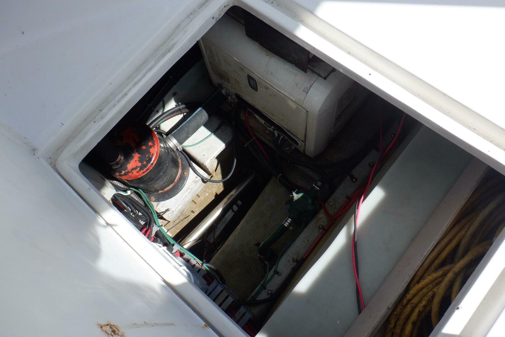 1999 Mainship 350 Trawler