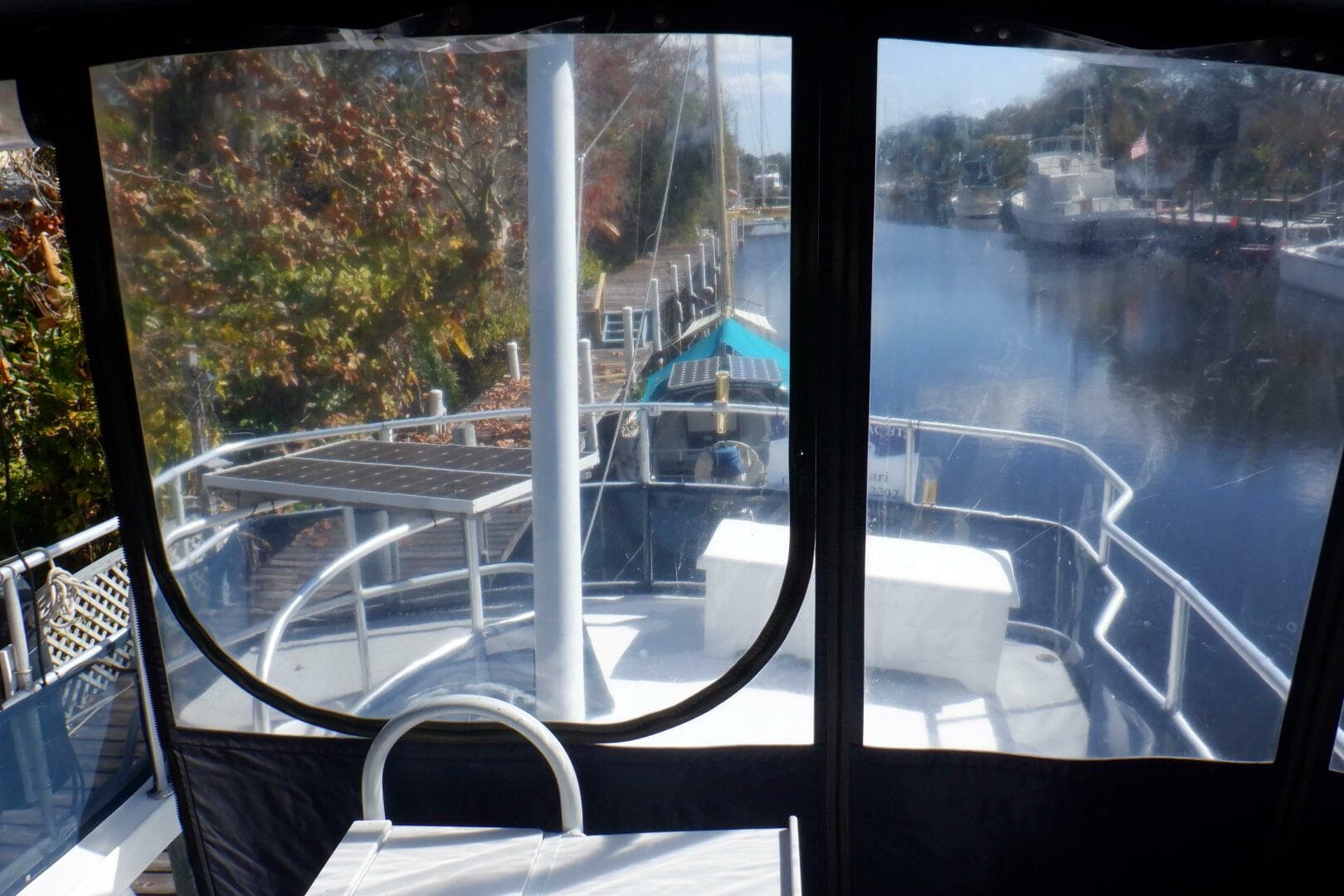 1999 Mainship 350 Trawler