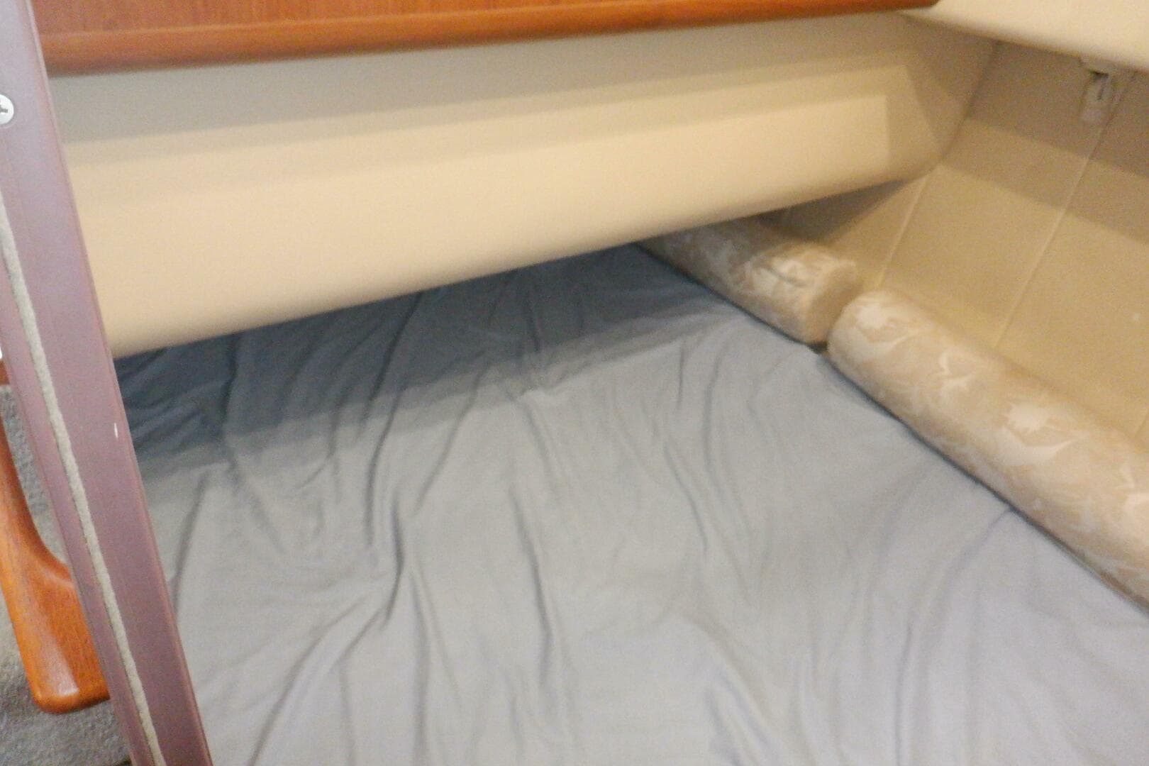 1999 Mainship 350 Trawler