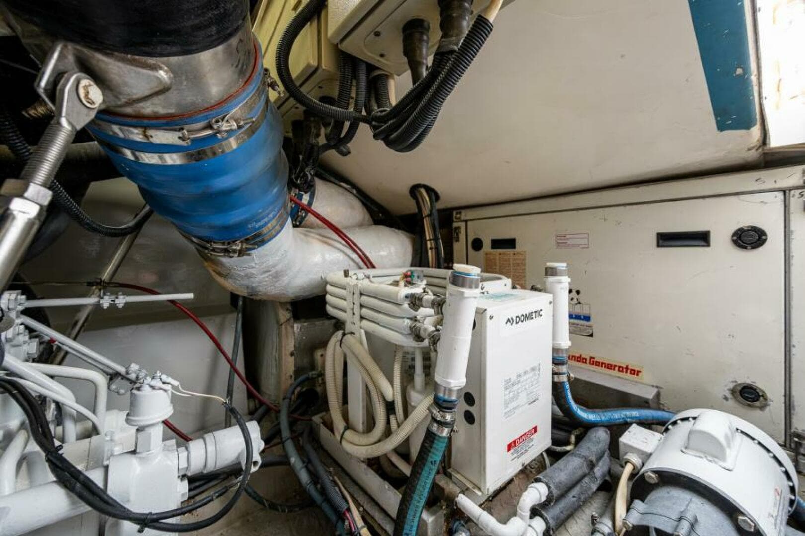 1999 Ocean Yachts Convertible