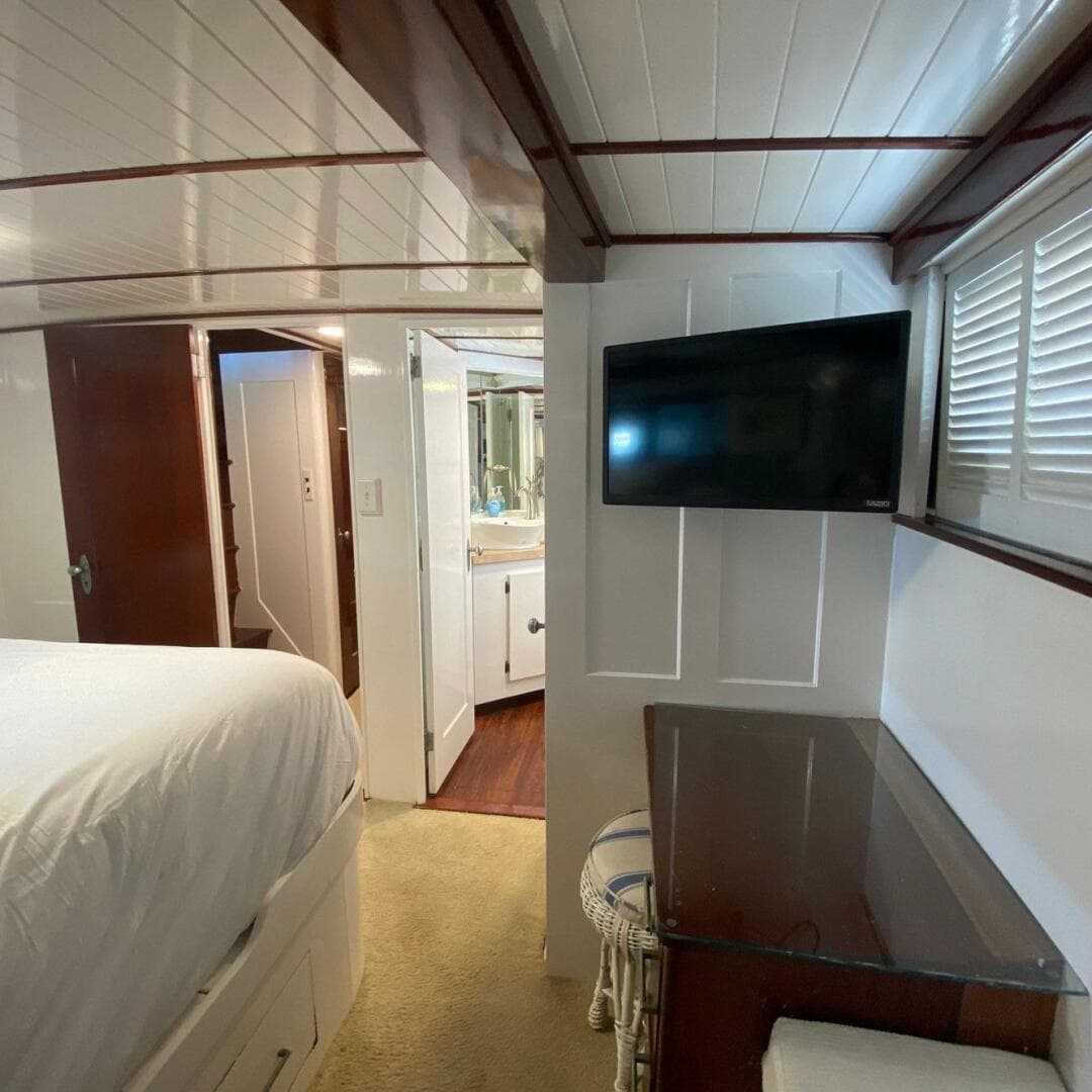 1954 Trumpy 68 Motor Yacht