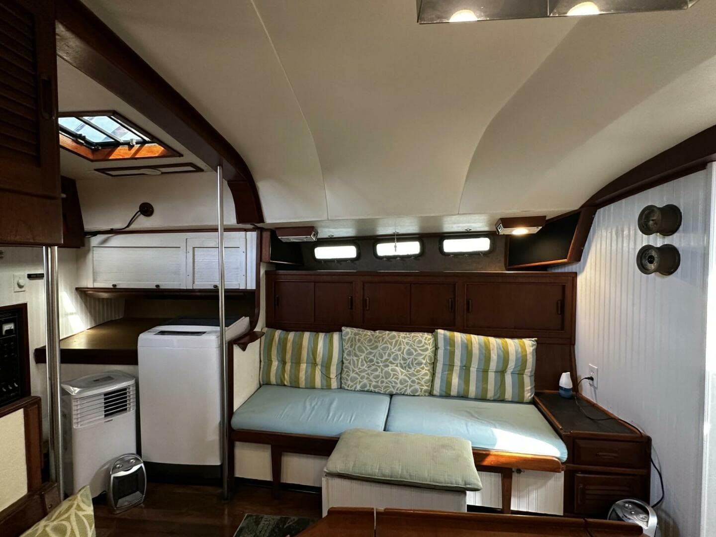 1975 Morgan Out Island 51