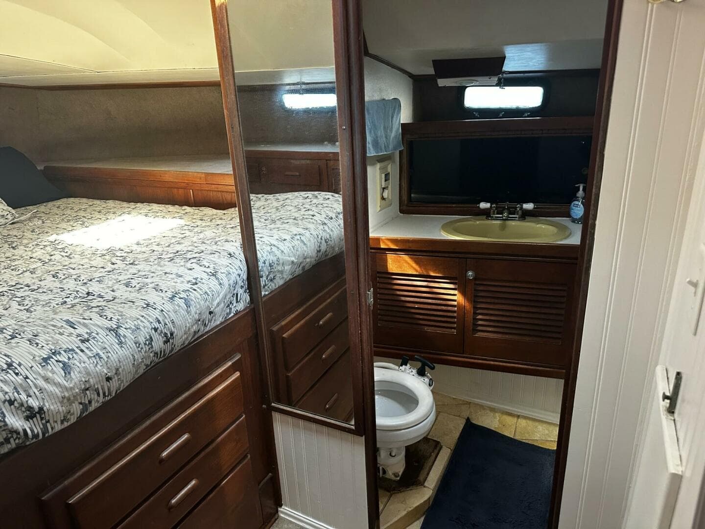 1975 Morgan Out Island 51