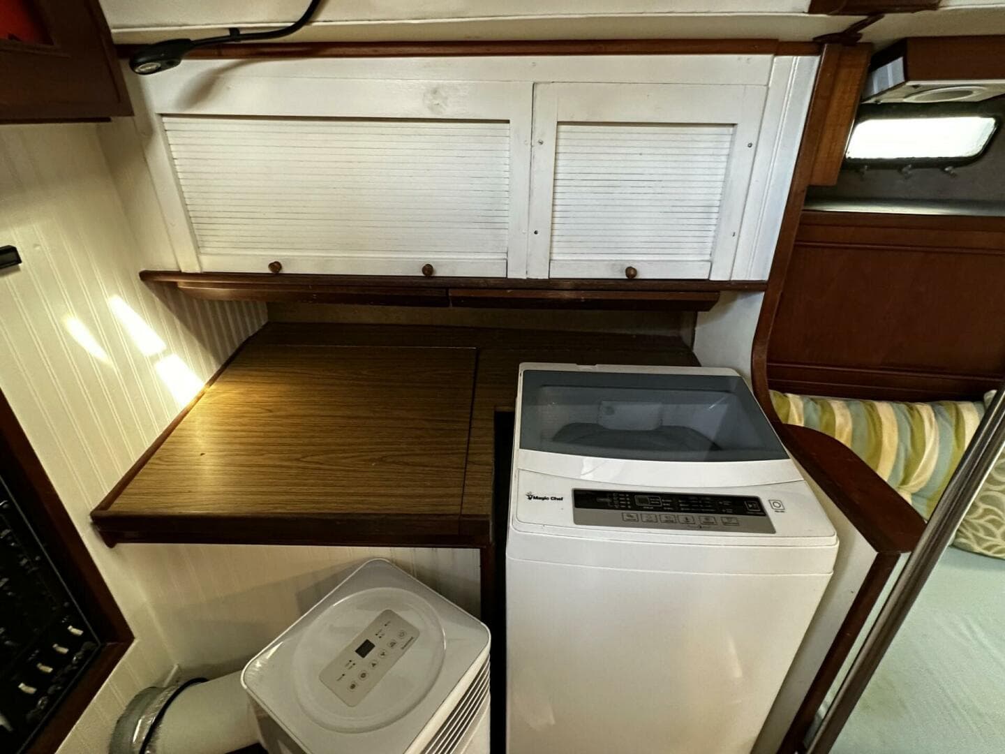 1975 Morgan Out Island 51