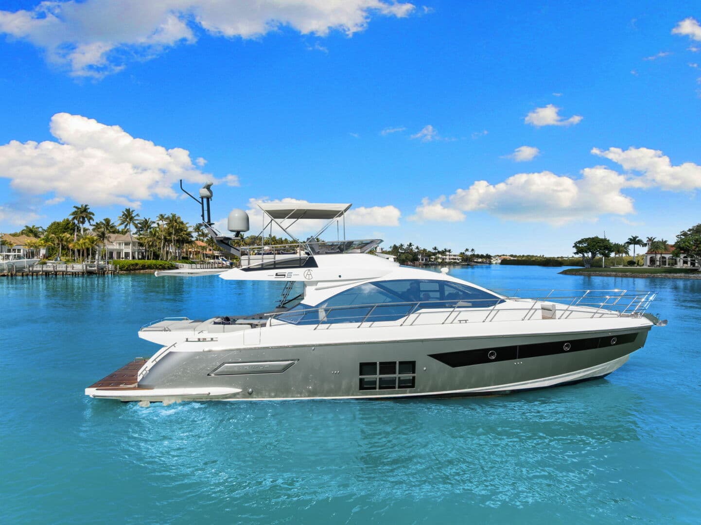 2022 Azimut S6