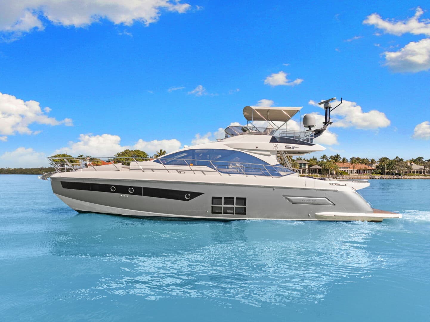 2022 Azimut S6