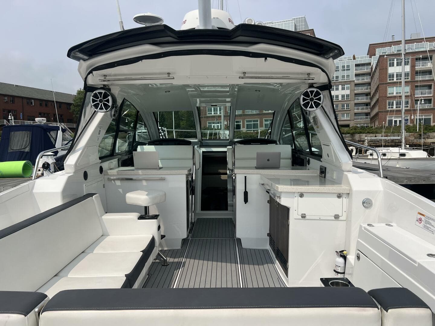 2018 Monterey 36 Sport Coupe