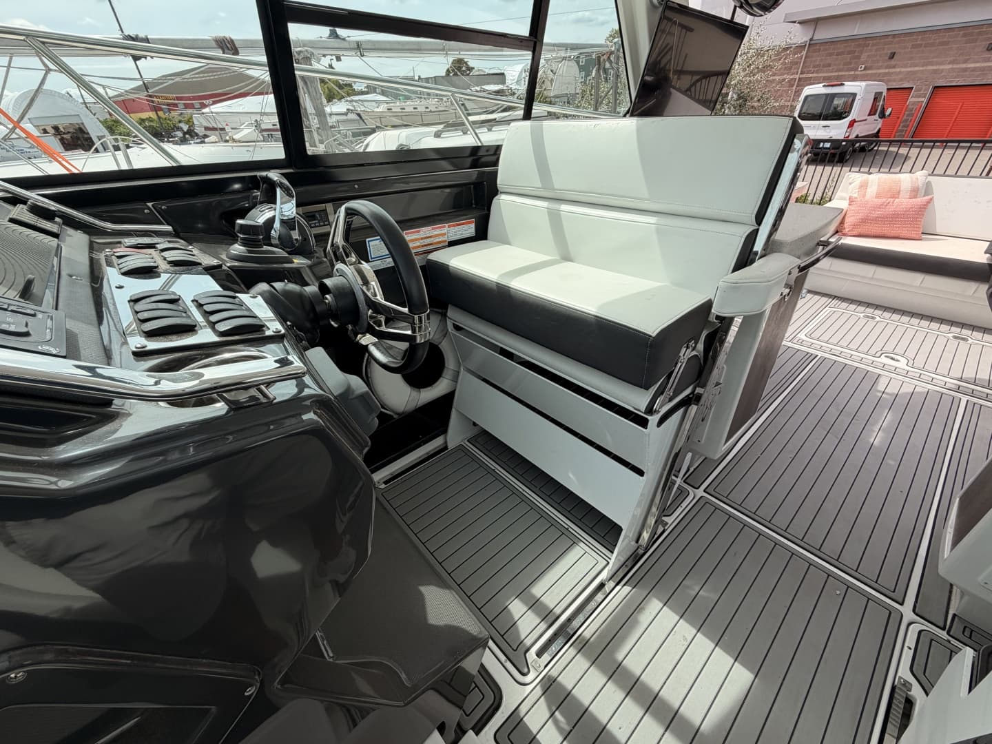 2018 Monterey 36 Sport Coupe