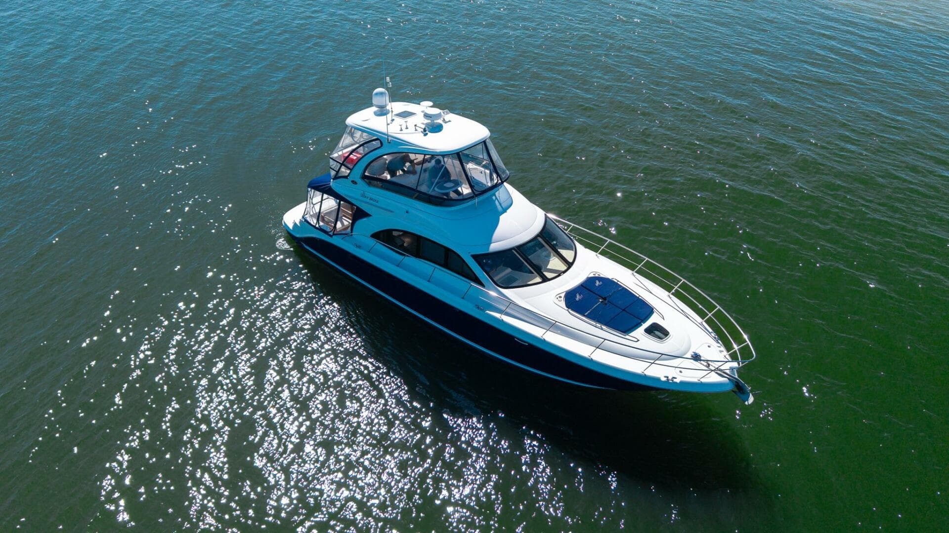 2006 52 Sea Ray Sedan Bridge Zoe Grace Exterior Profile (7)