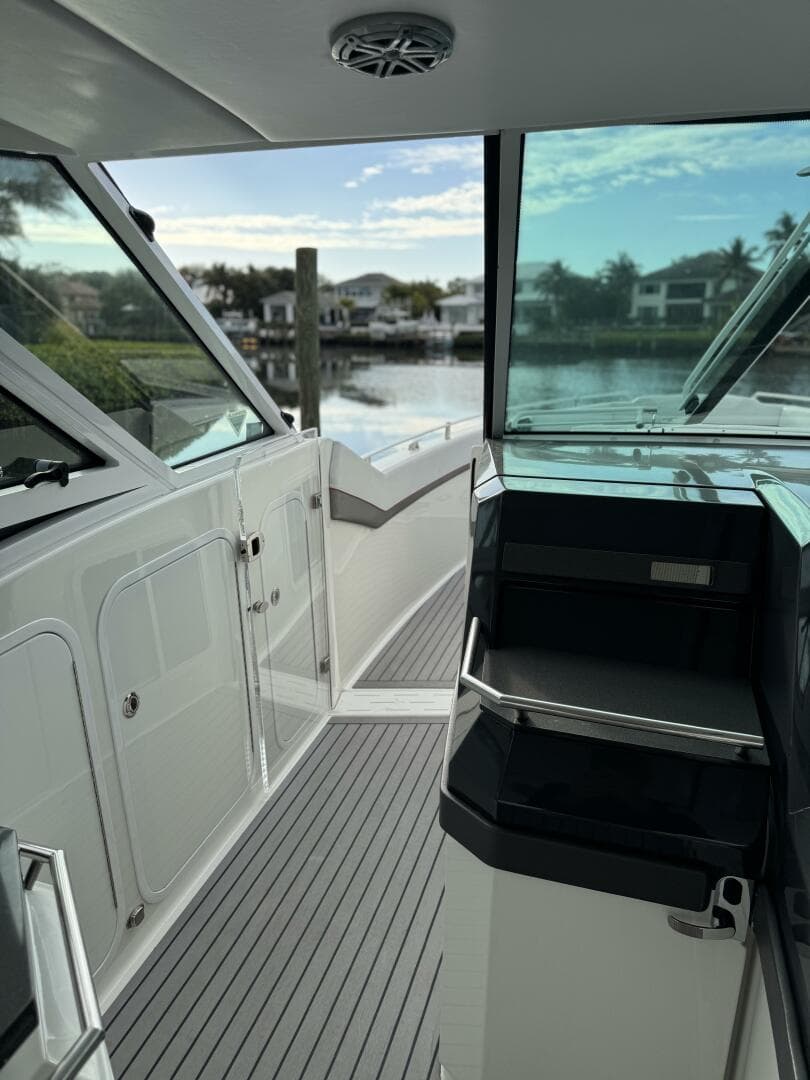 2018 Formula 430 Super Sport Crossover