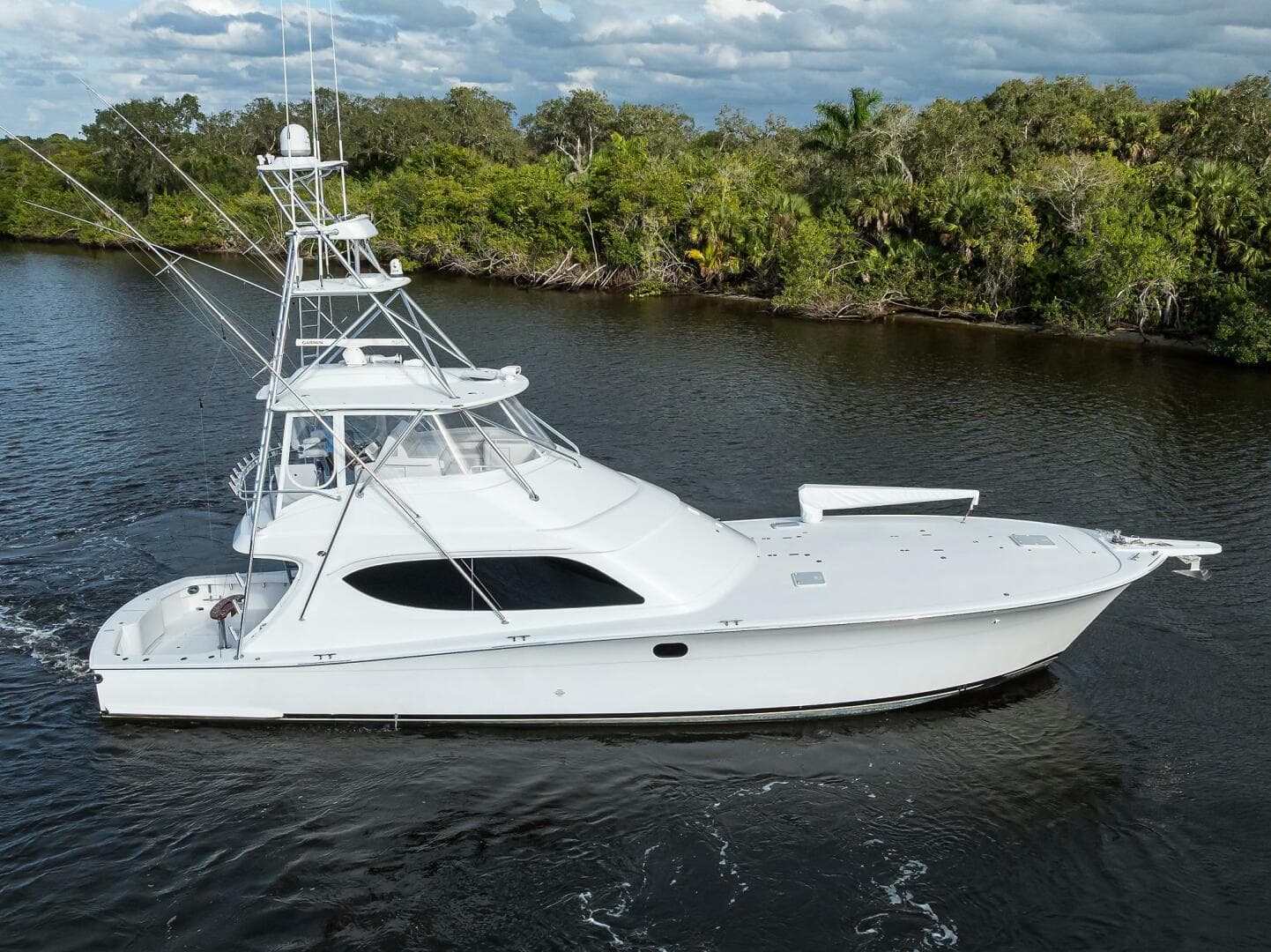 Hatteras 63 Reelin N Dealin - Exterior Profile