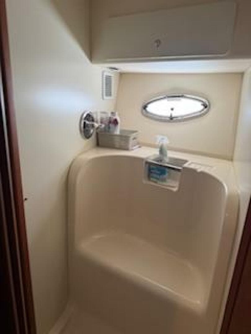 2006 Silverton 42 Convertible