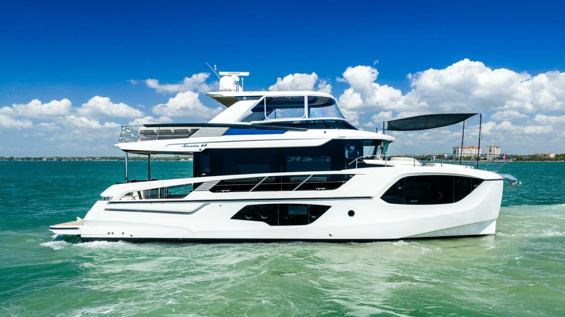 2022 Absolute 64 Navetta