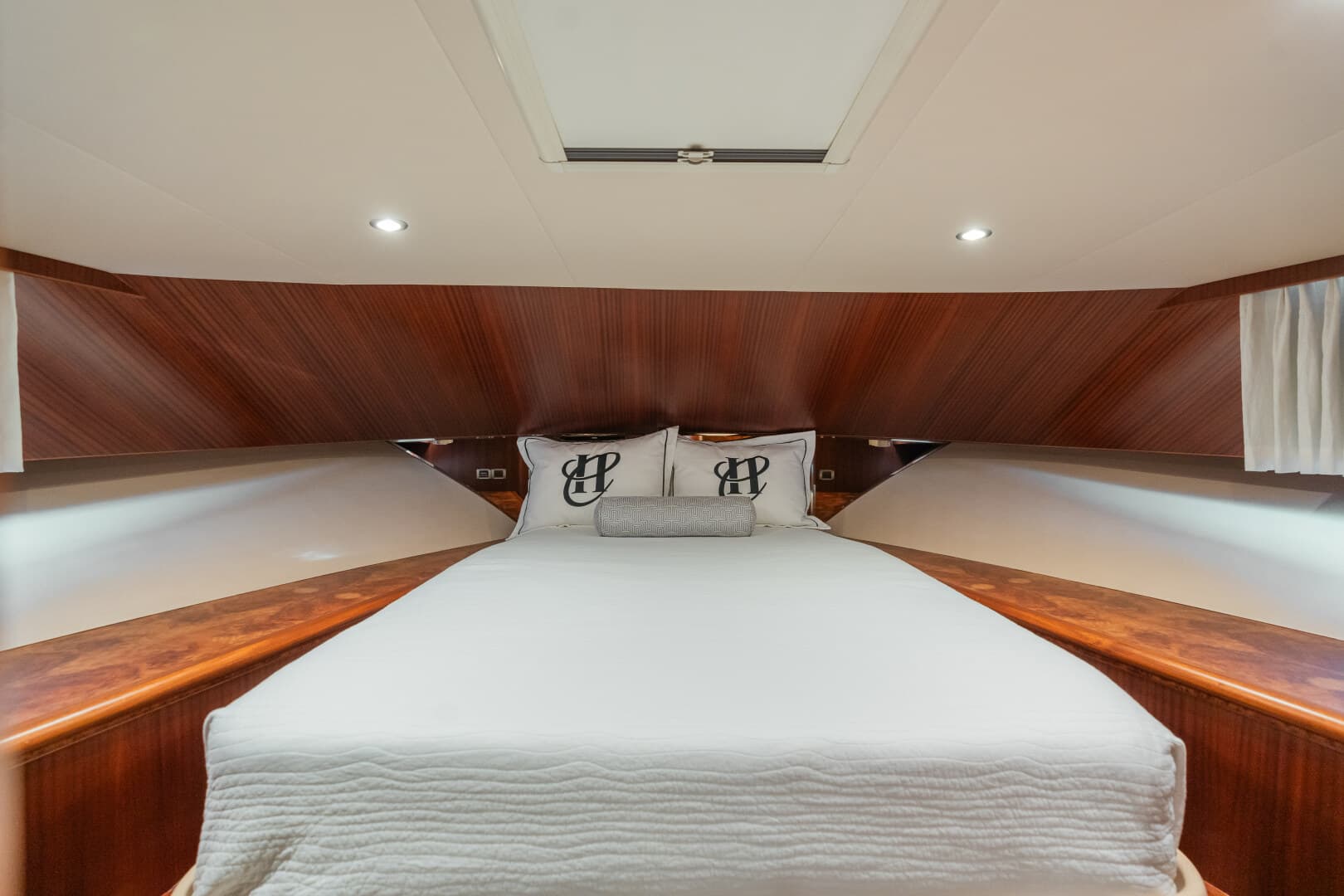 2013 Ocean Alexander 65 PILOTHOUSE