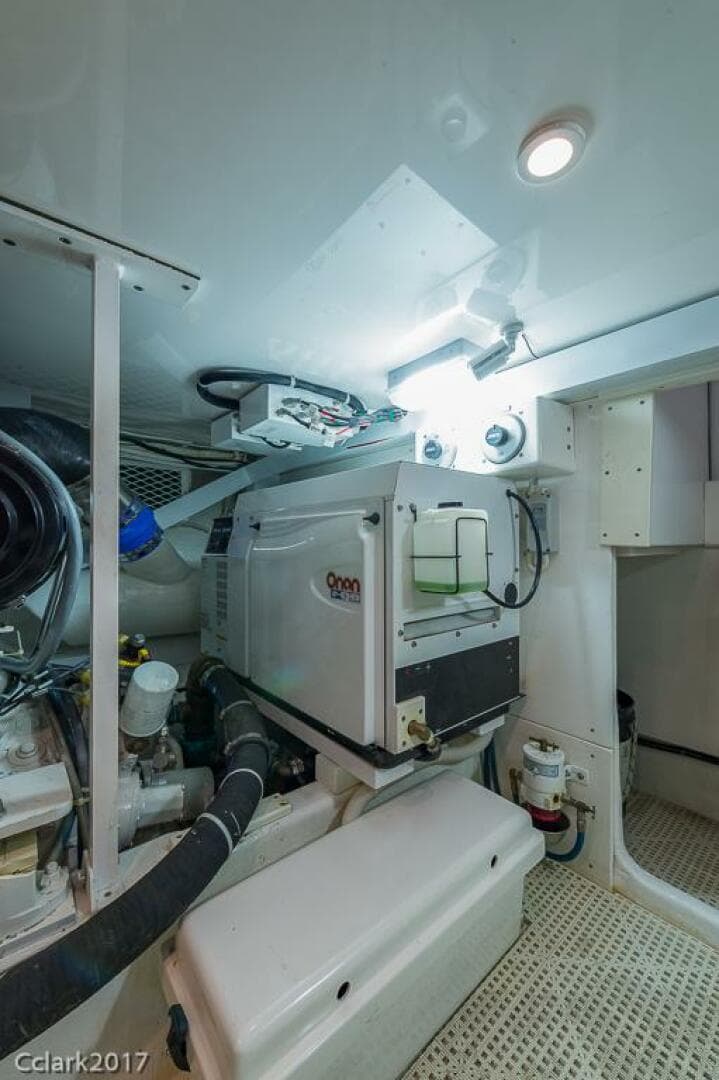 2007 Post 53 Convertible