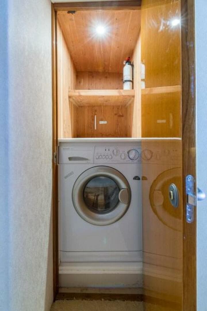Post 53 - Ros Lyn - Washer/Dryer
