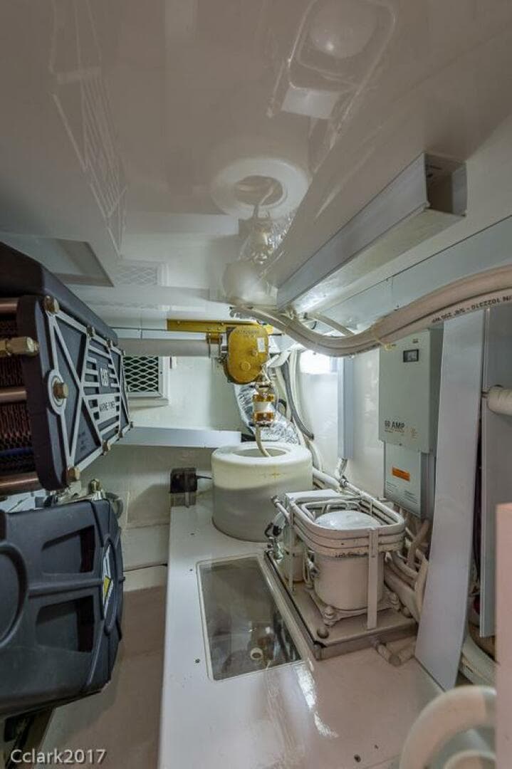 2007 Post 53 Convertible