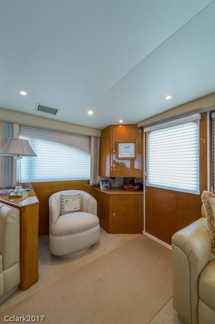 2007 Post 53 Convertible