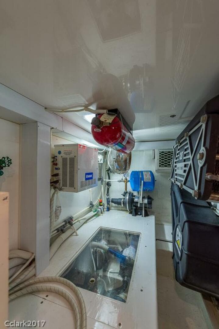 2007 Post 53 Convertible