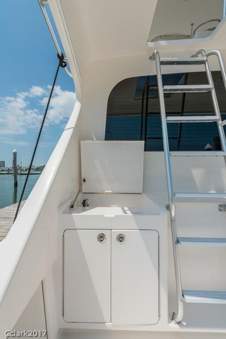 2007 Post 53 Convertible