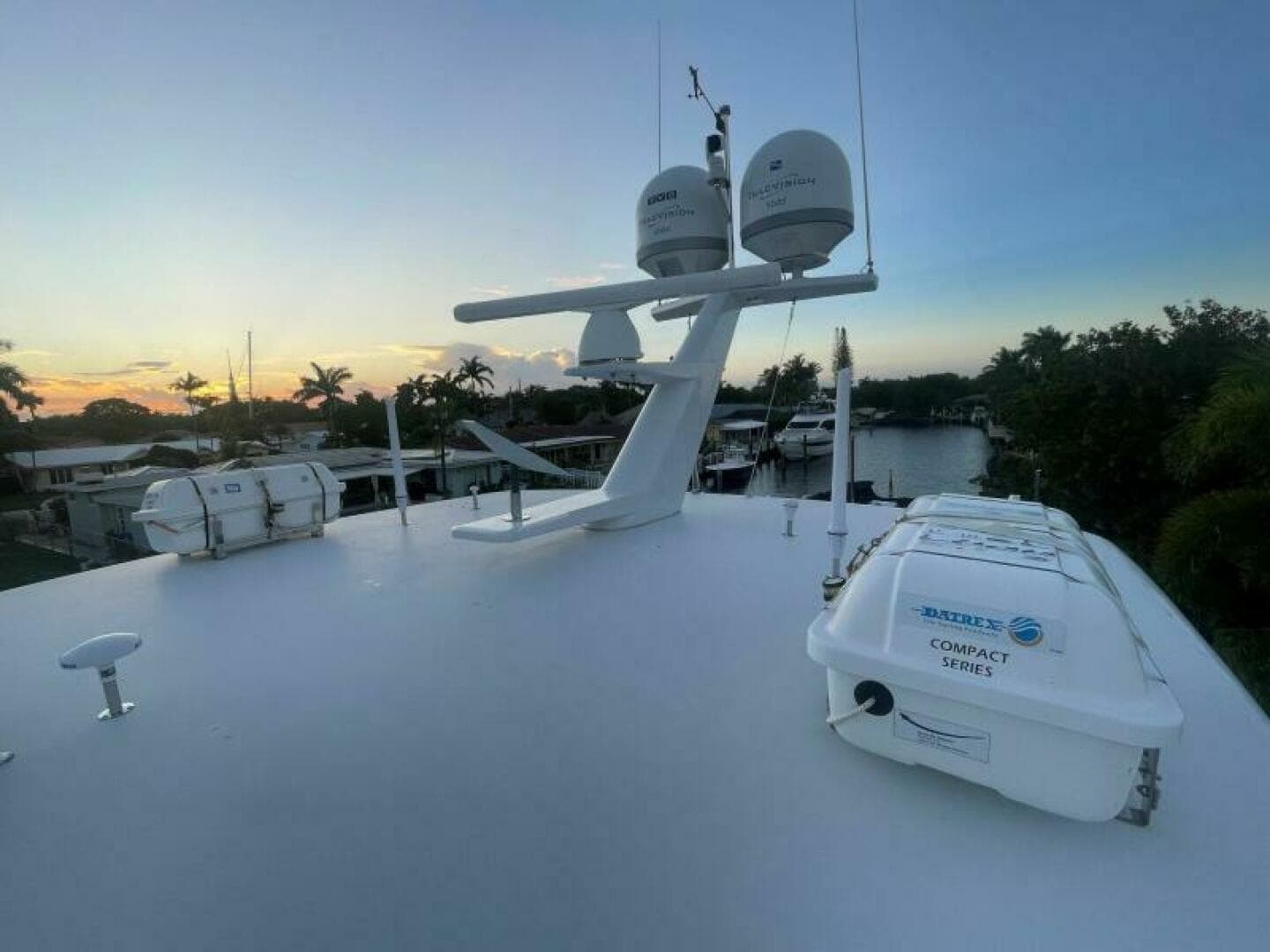 Coach Roof Equipment