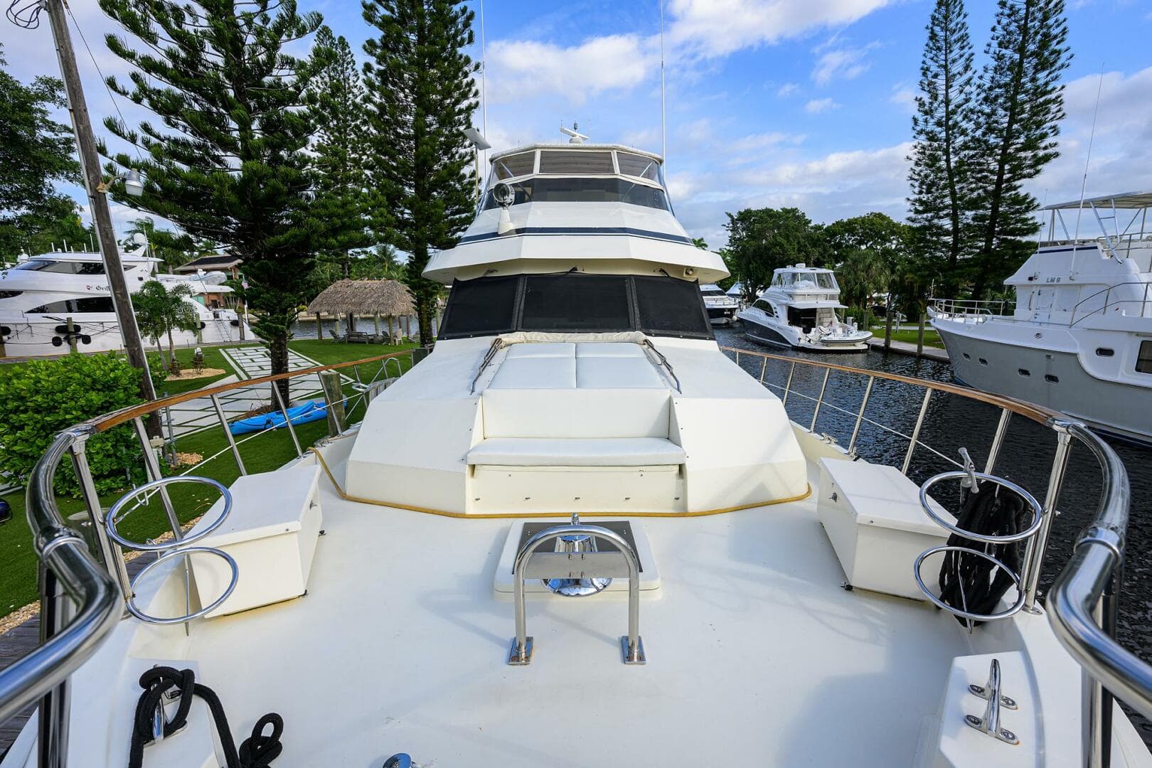 1991 Hatteras 78 Cockpit Motor Yacht