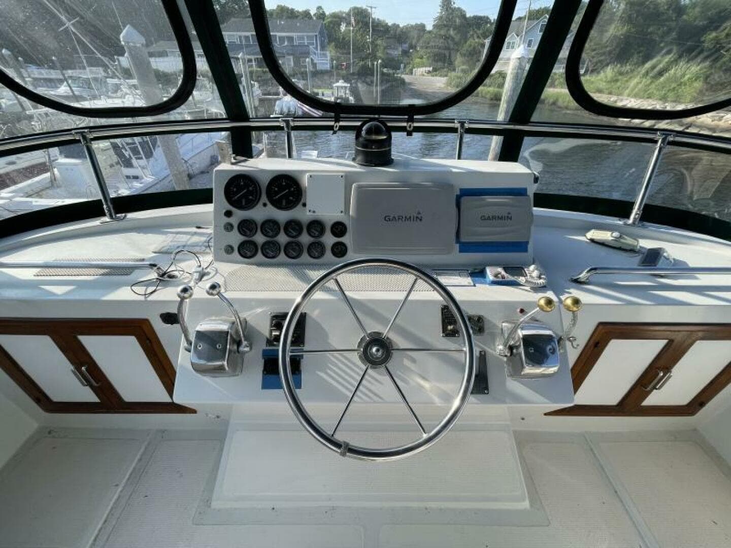 1987 Heritage East 40 Sundeck