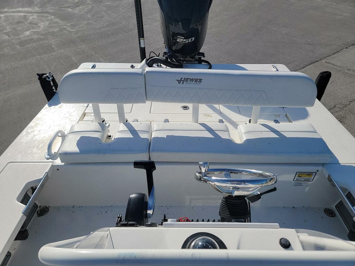 2021 Hewes Redfisher 21