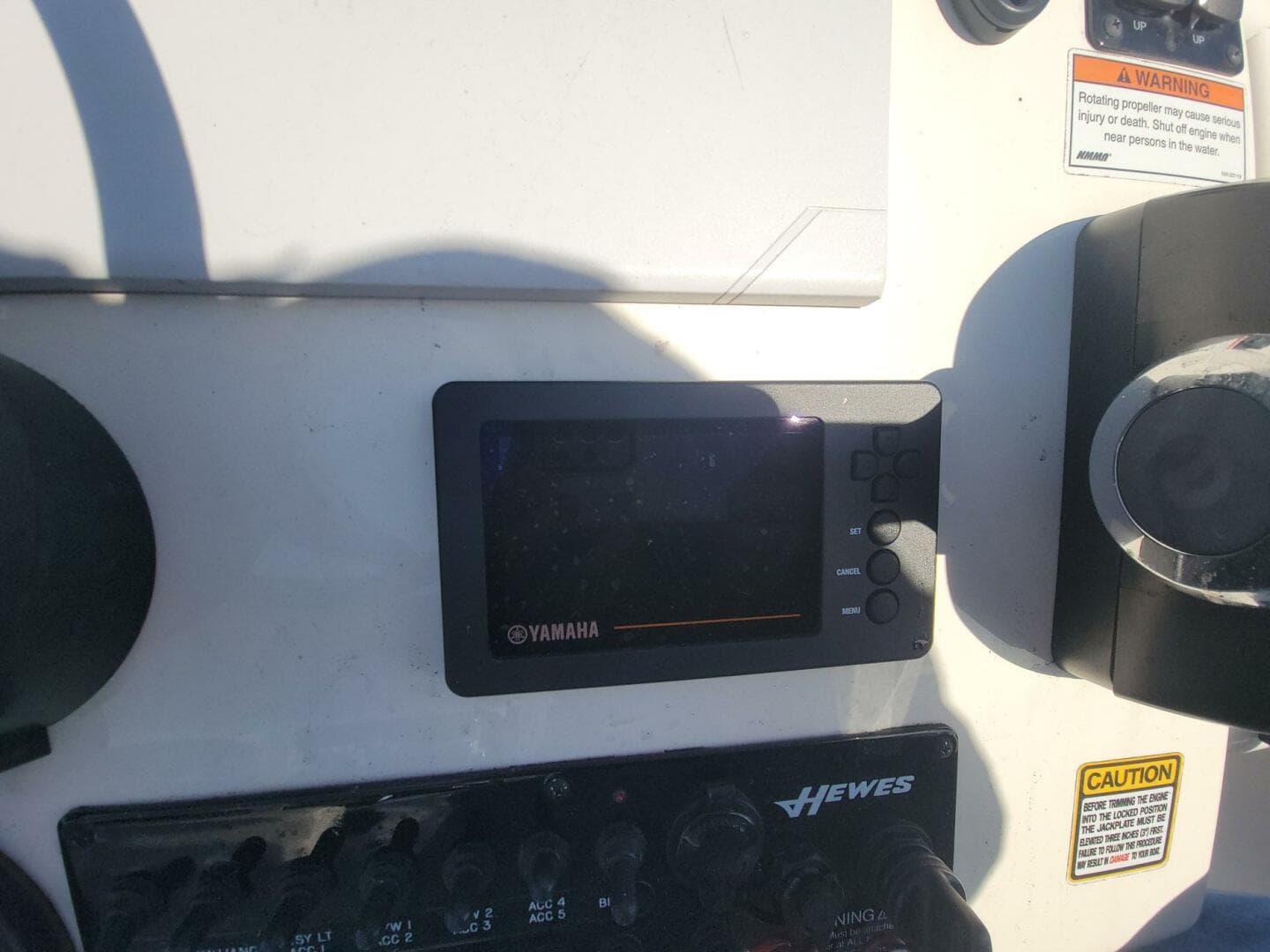 2021 Hewes Redfisher 21