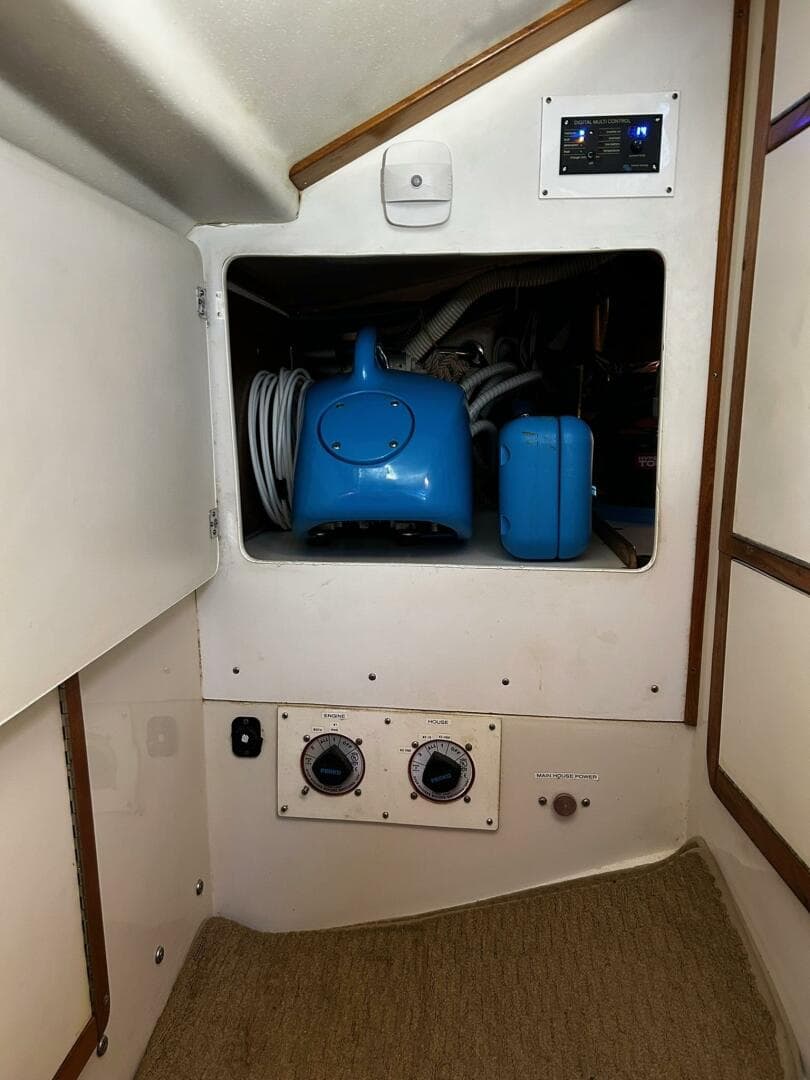 1999 Catalina 42 MKII