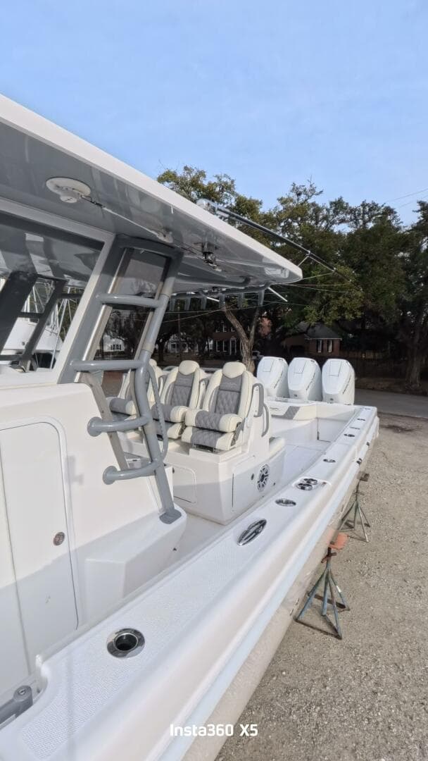 2025 Invincible Open Fisherman