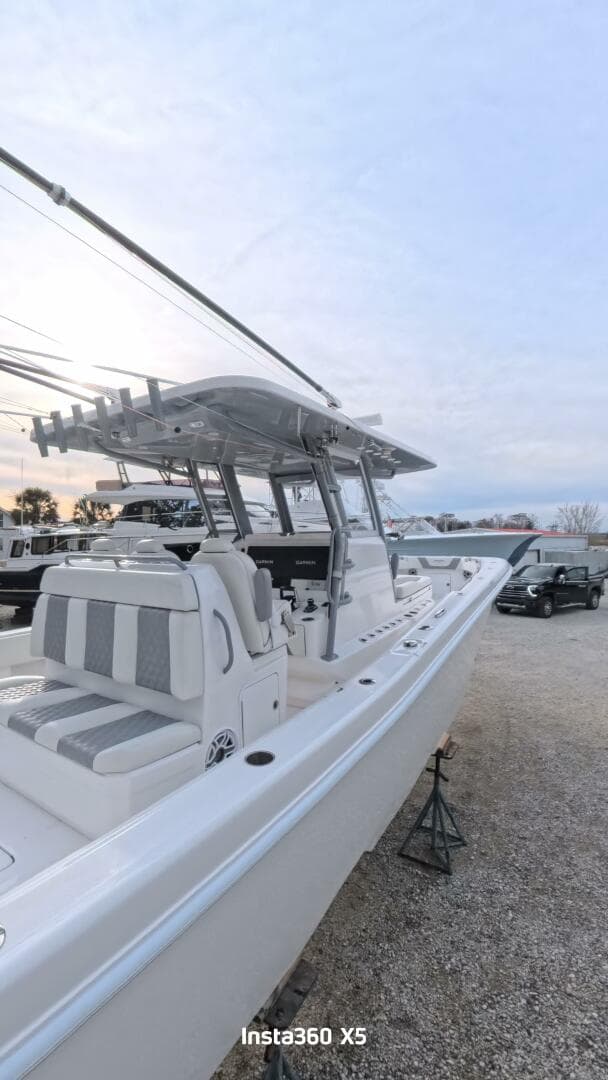 2025 Invincible Open Fisherman