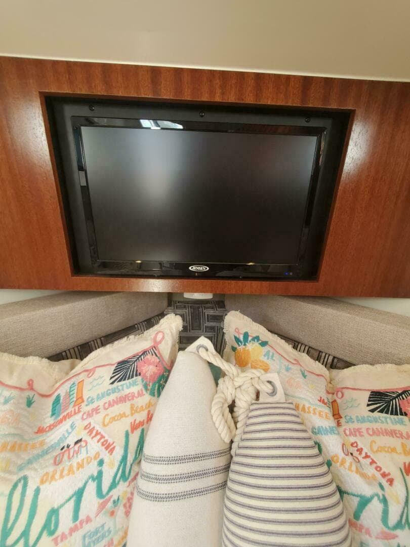 2023 Pursuit S 378 Sport