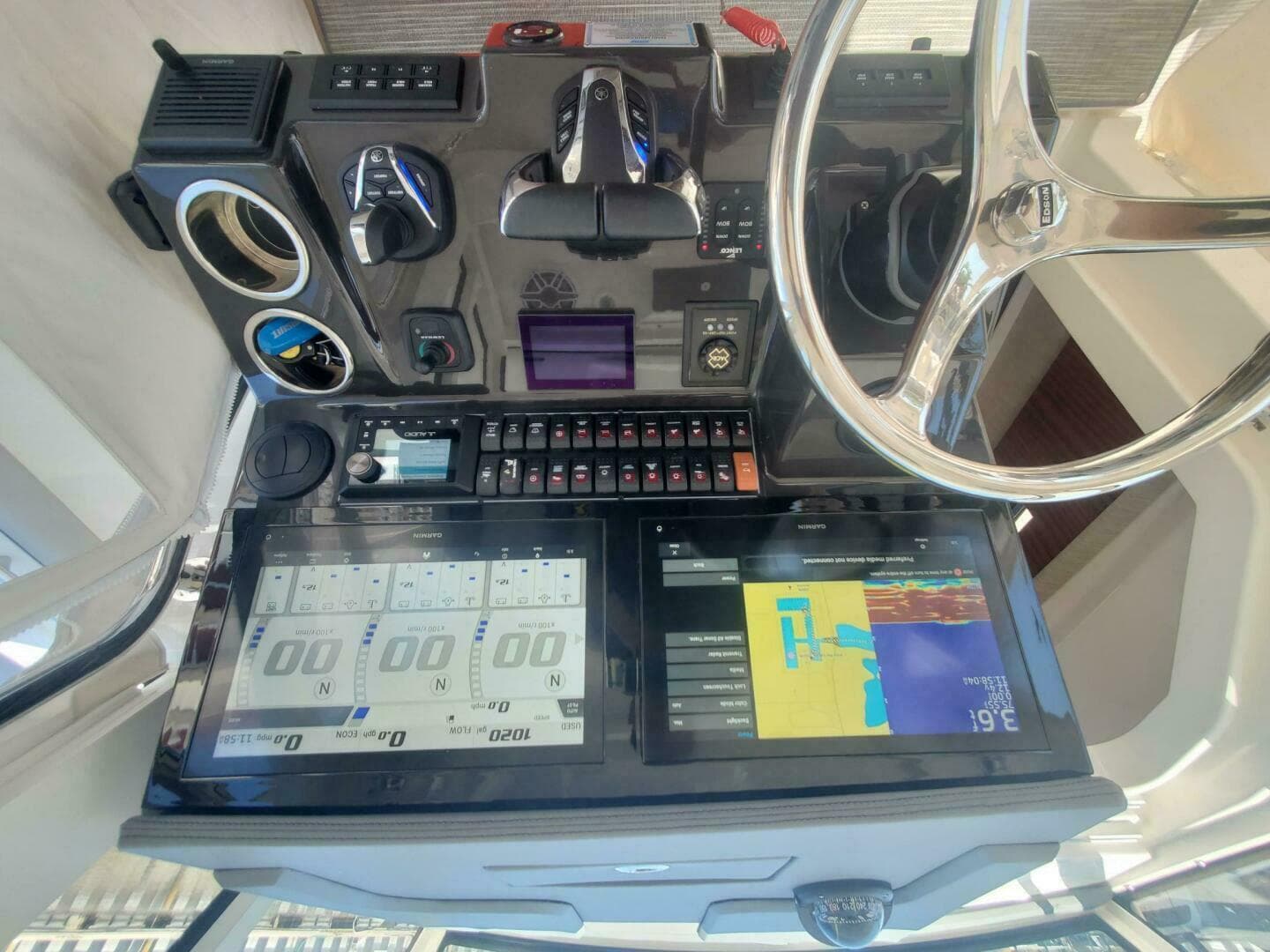 2023 Pursuit S 378 Sport