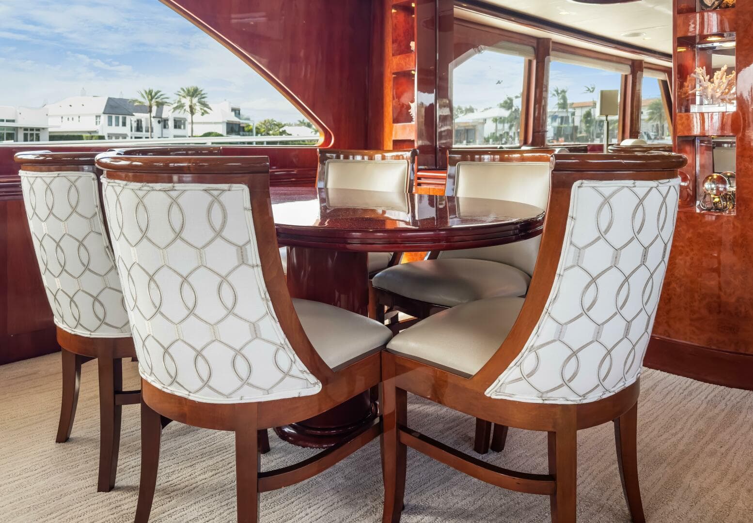 2005 Ocean Alexander 