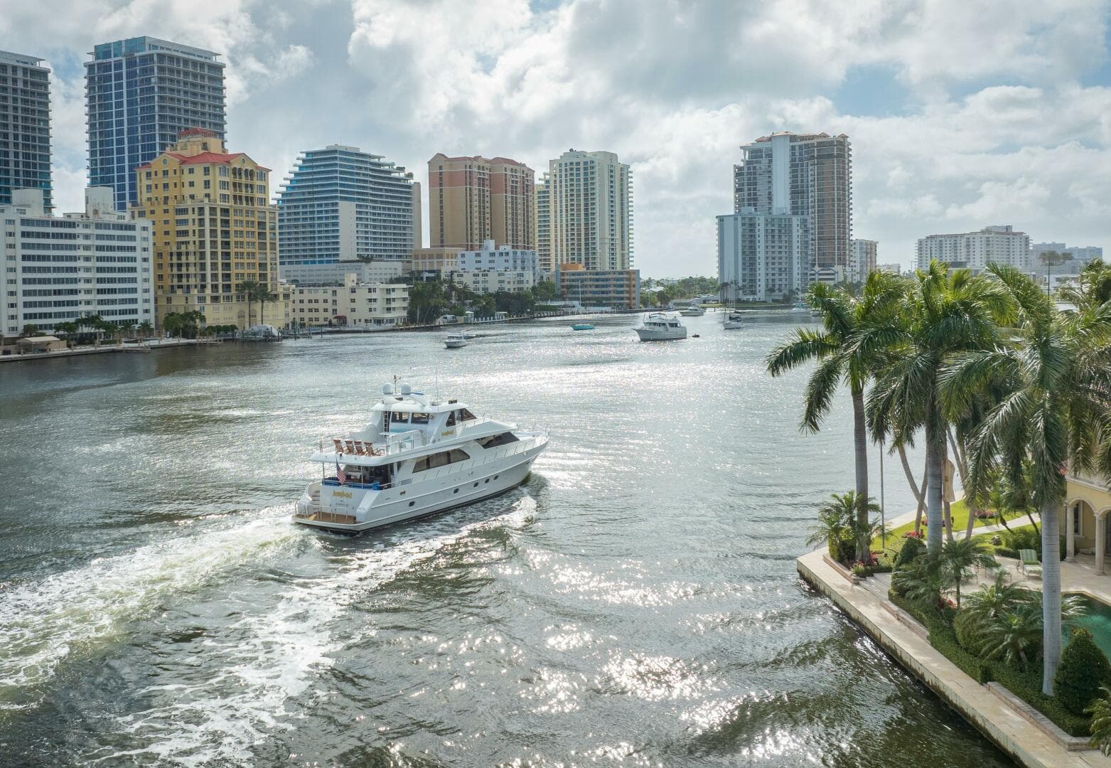 2005 Ocean Alexander 