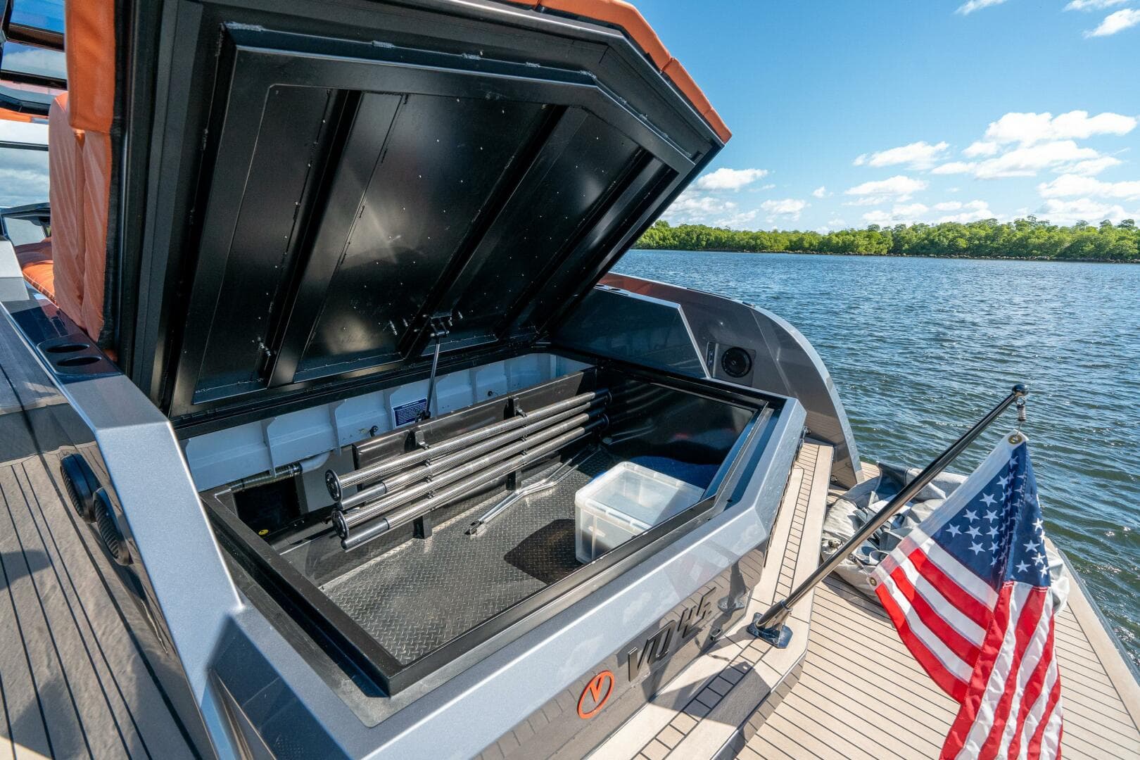 2022 Vanquish Yachts VQ45