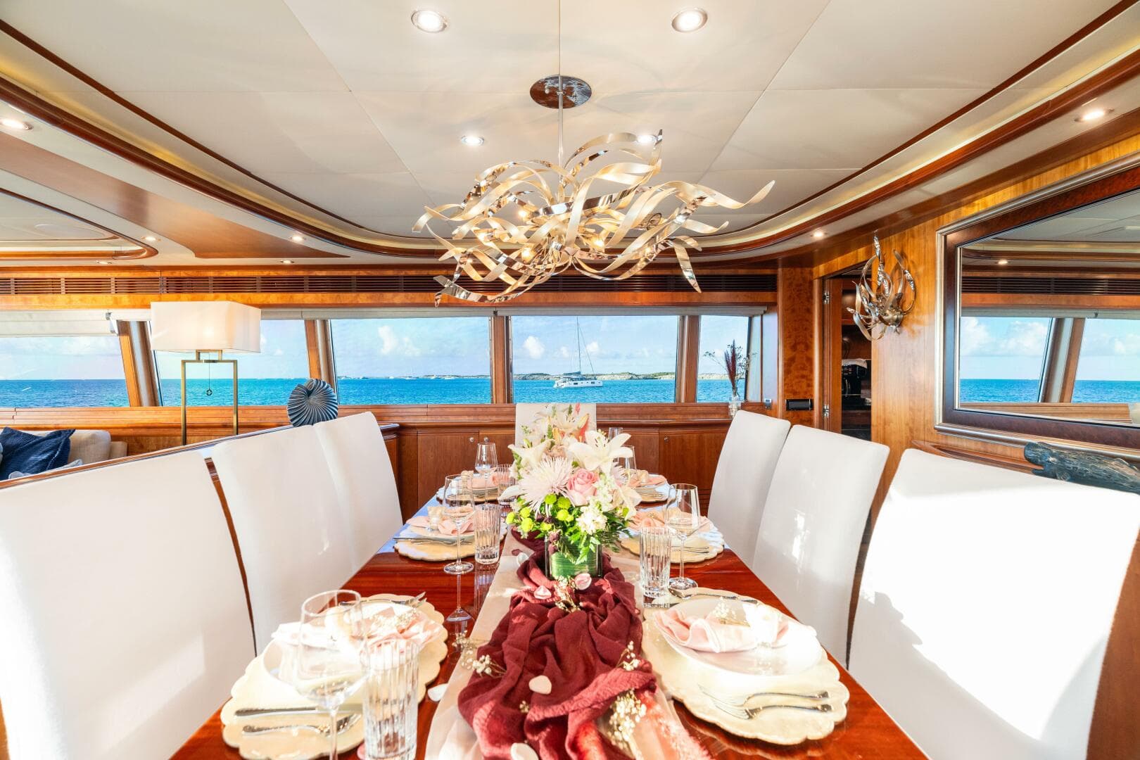 2004 Ferretti Yachts 