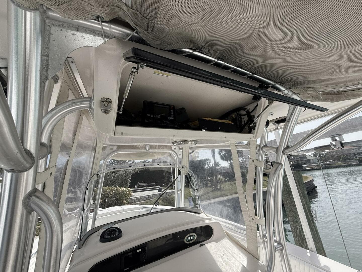 2013 Grady-White Canyon 306