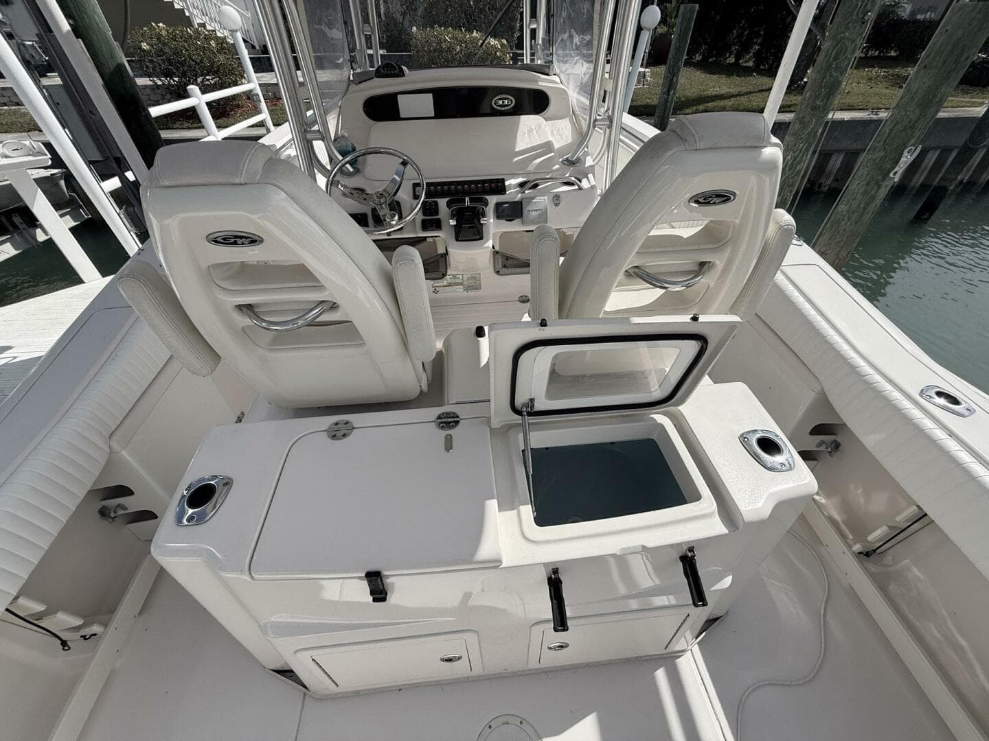 2013 Grady-White Canyon 306