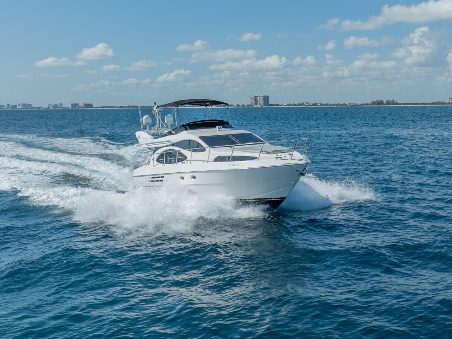 2001 Azimut 46