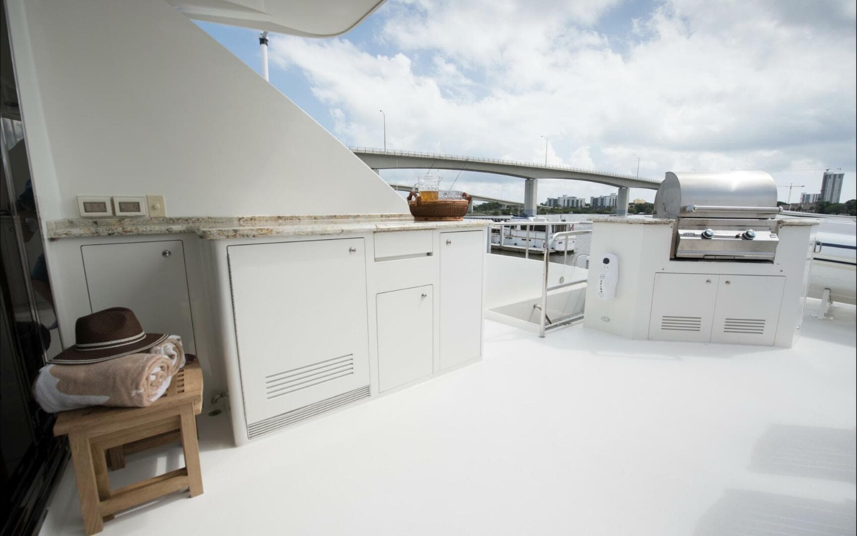 Cheoy Lee 95 FOOTLOOSE - Skybridge Aft