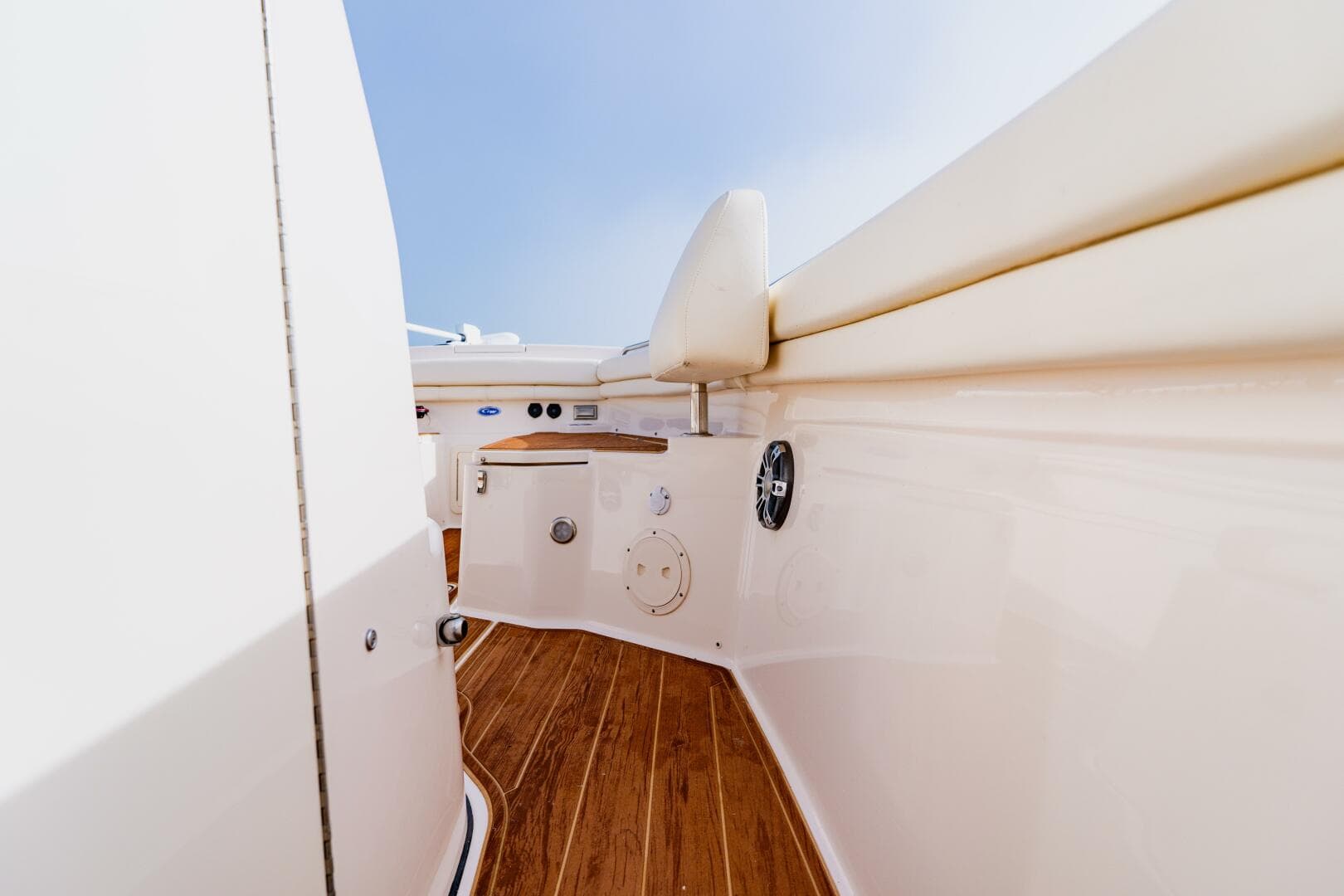 2021 Grady-White 306 Canyon